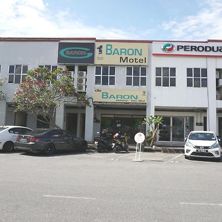 1 Baron Motel Куа Екстериор снимка