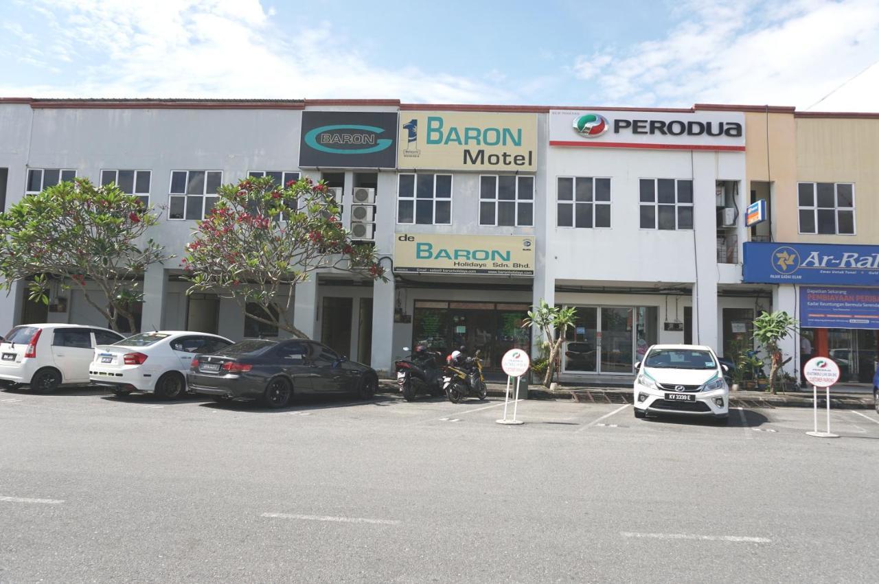 1 Baron Motel Куа Екстериор снимка